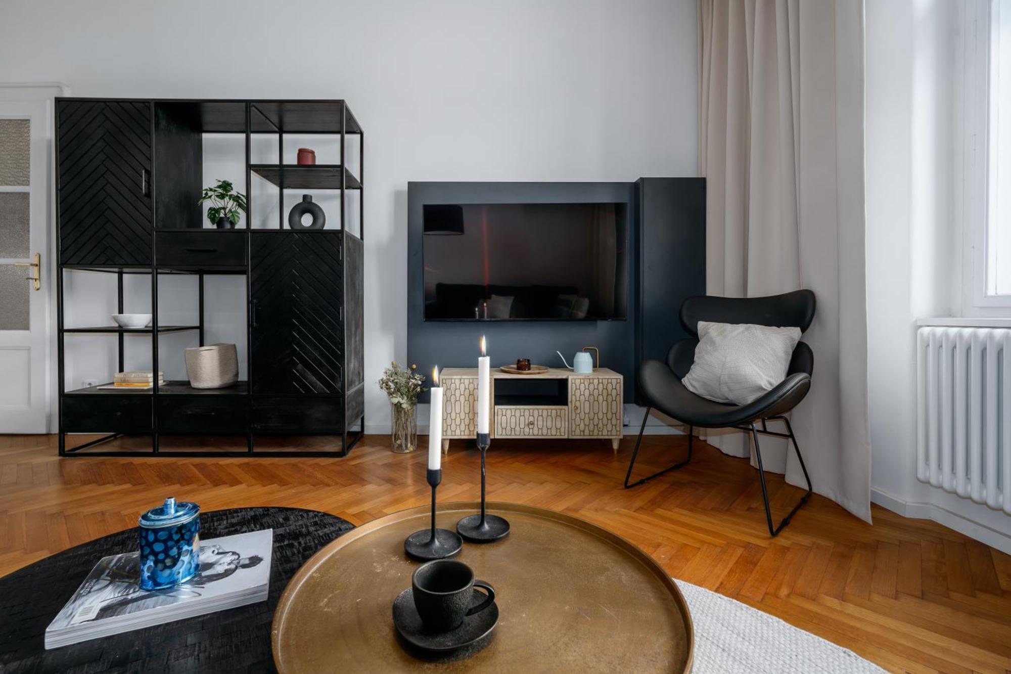 Days - 1bdr - Workspace - Near Castle Appartamento Praga