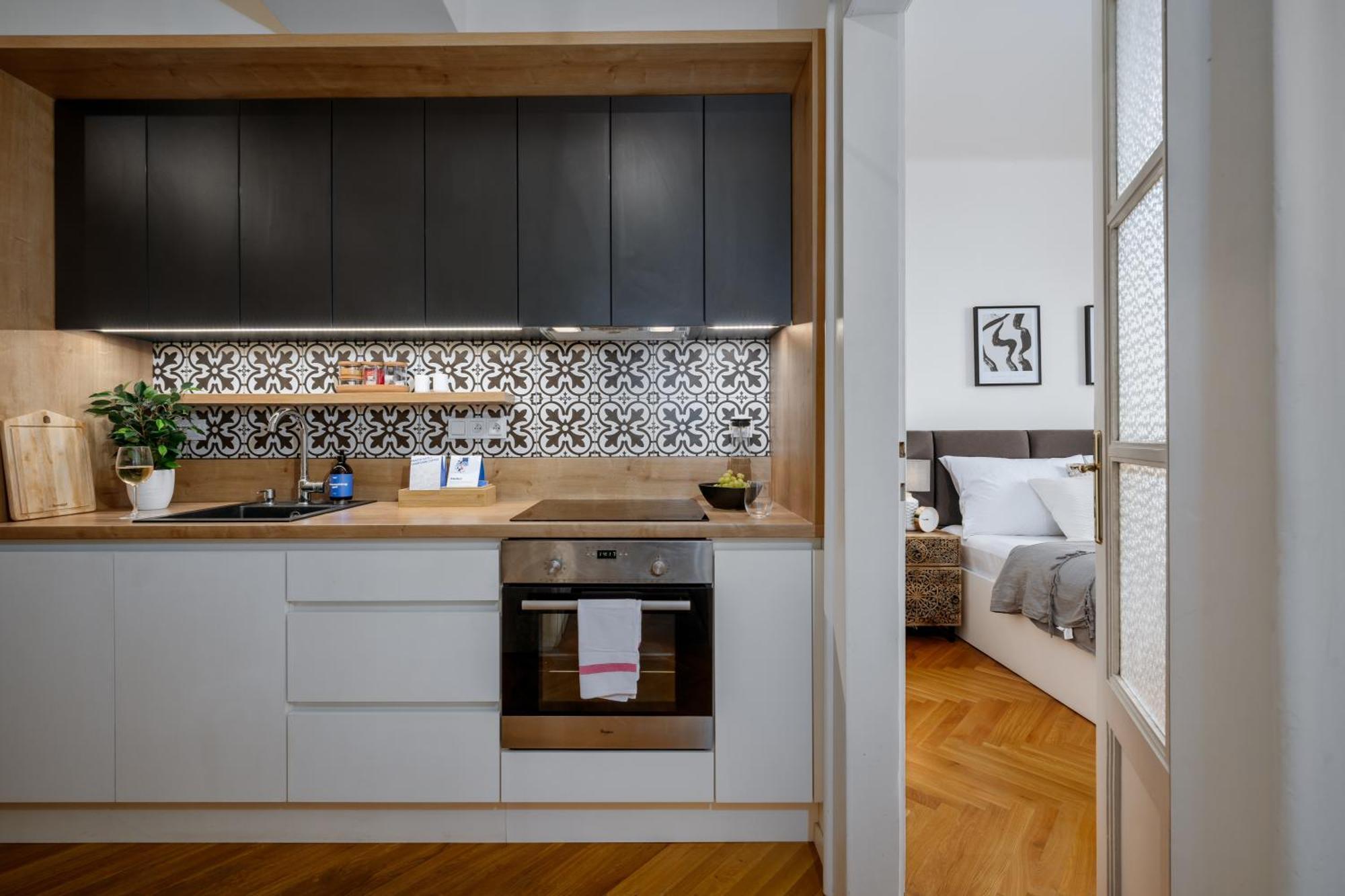 Days - 1bdr - Workspace - Near Castle Appartamento Praga